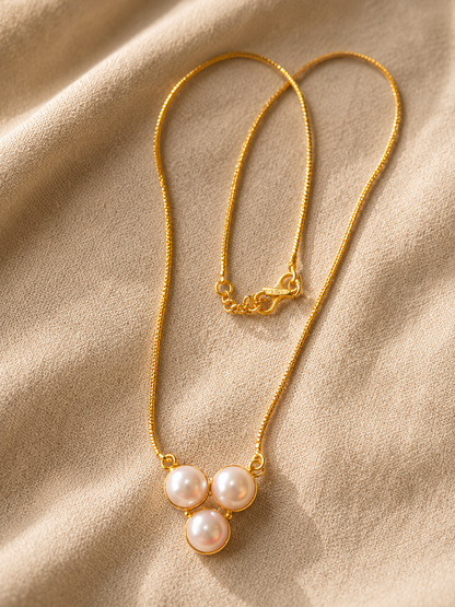 Eternal Pearl Cluster Necklace | 18K Gold Plated Freshwater Pearl Necklace for Women - House of AAKAASHI